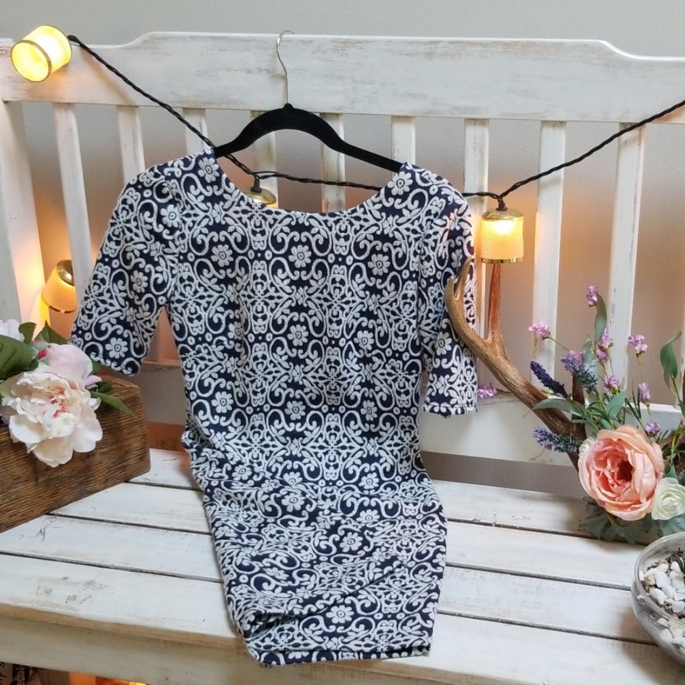 Blue floral print mini dress - Picture 1 of 4